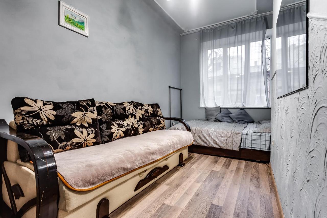 Apartment Near Circus Lviv Exterior photo
